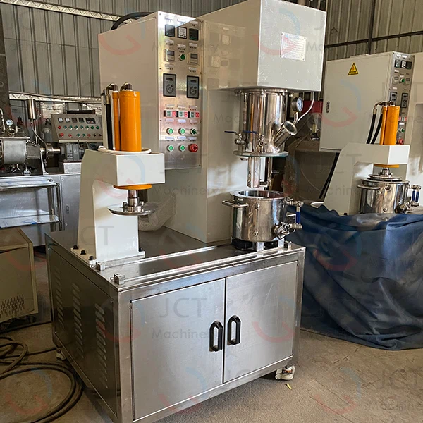 Double Planetary Mixing and Pressing Machine Helps Improve The Efficiency of Composite Material Production